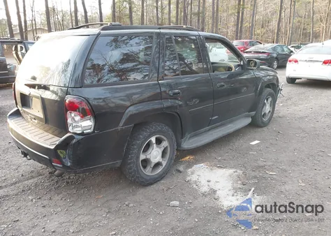 2008 Chevrolet Trailblazer Lt from USA, damaged, VIN 1GNDS13S282175162
